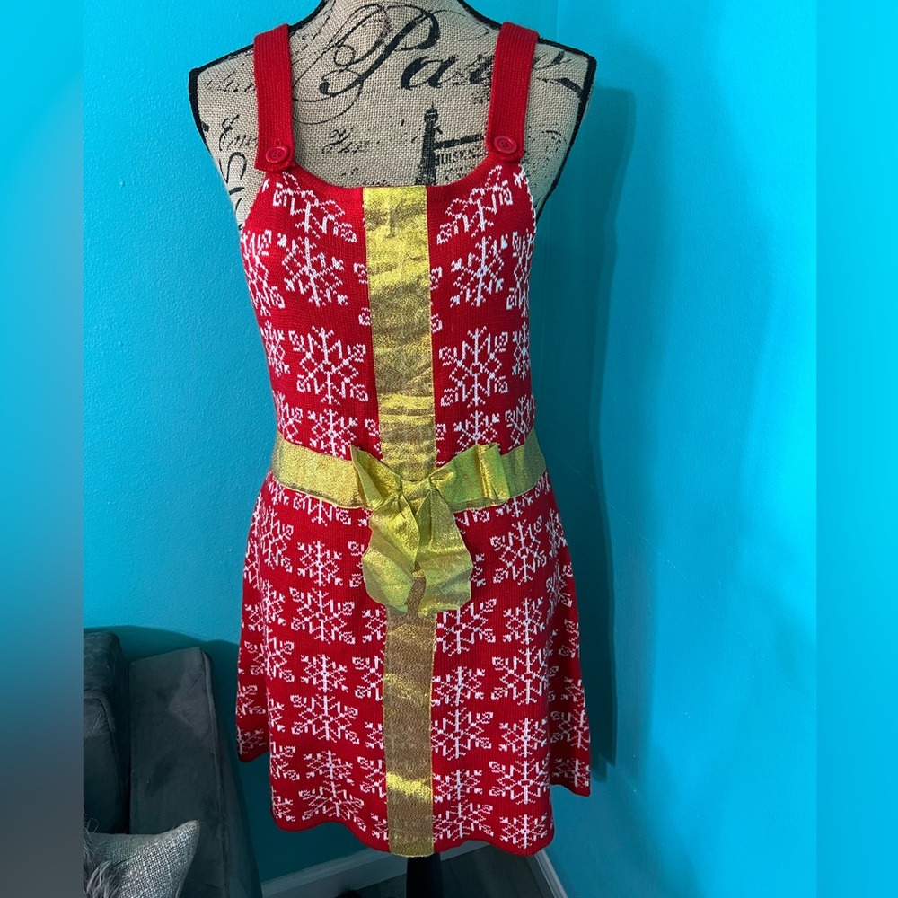 #895 EUC Star Twenty One Adorable Christmas Dress Size L/XL